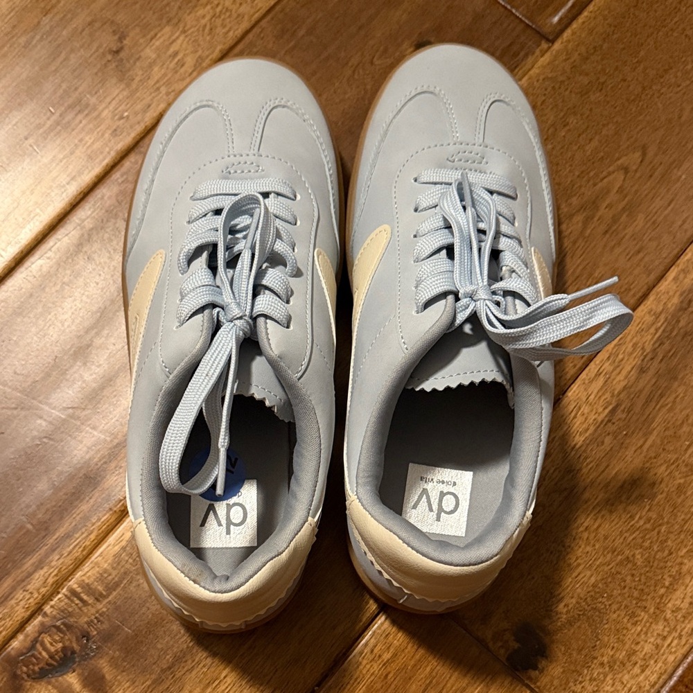 Womens light blue sneakers. Brand new.